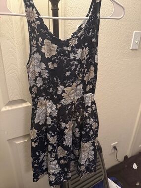 Net ladies size four dress with slip